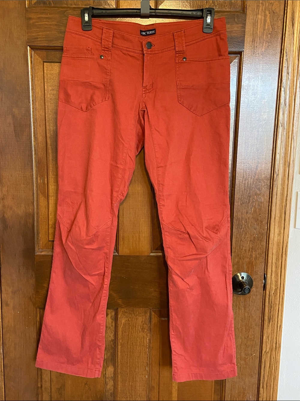 Arc'teryx Cheema Pants Rust Color Hiking climbing durable Size 8 x 33”
